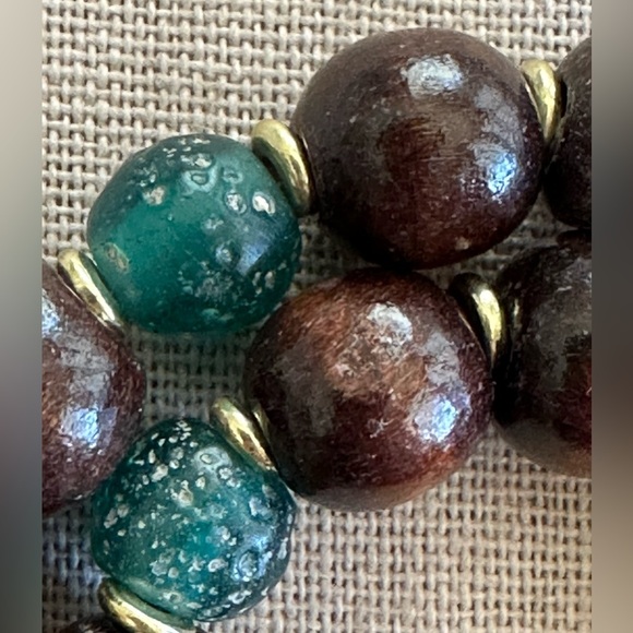 20-1/2 inch Mixed Bead Necklace NWOT - Picture 6 of 14